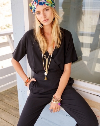 10 chic jumpsuits που θα φορέσεις σε καλοκαιρινό γάμο