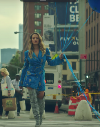 Πάμε ‘Anywhere’ με τη Rita Ora με στιλ εμπνευσμένο από το Sex and the City