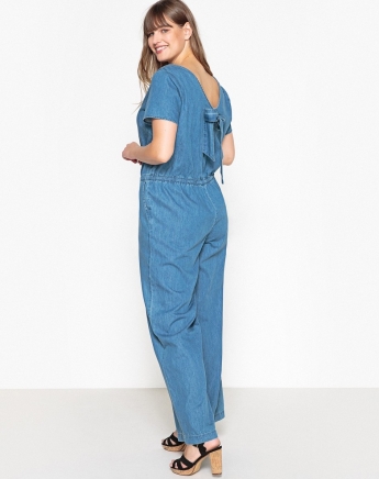 Plus size ολόσωμες φόρμες: Σιγά μην σκάσεις για τα μικρά μεγέθη!