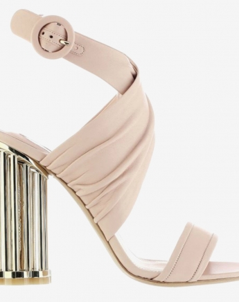 Πέδιλα Salvatore Ferragamo για all day εμφανίσεις