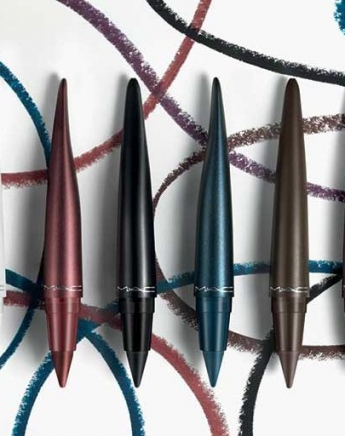 Kajal crayon: H Mac μας ταξιδεύει στην Μέση Ανατολή!