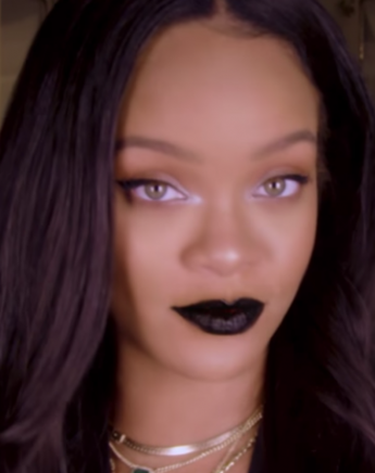 Μαθήματα ομορφιάς από τη YouTuber πλέον Rihanna (shop online τα καλλυντικά που χρησιμοποιεί)!