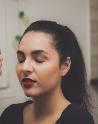 College Beauty: 5 tips για την τέλεια βάση προσώπου