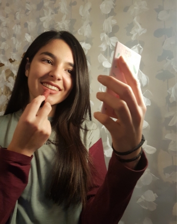 College Beauty: Δοκίμασα τα νέα ματ κραγιόν Gosh